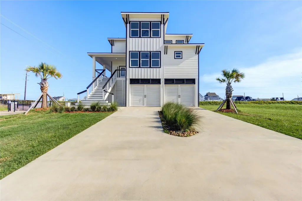 21201 Scissor Tail Lane Galveston TX 77554