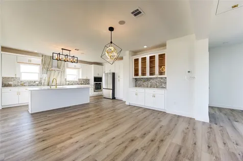 21201 Scissor Tail Lane Galveston TX 77554