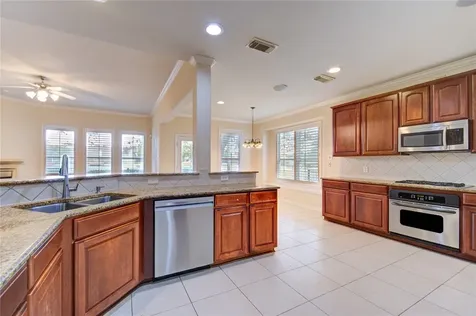 5802 Horseshoe Falls Missouri City TX 77459