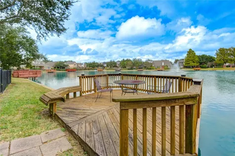 5802 Horseshoe Falls Missouri City TX 77459