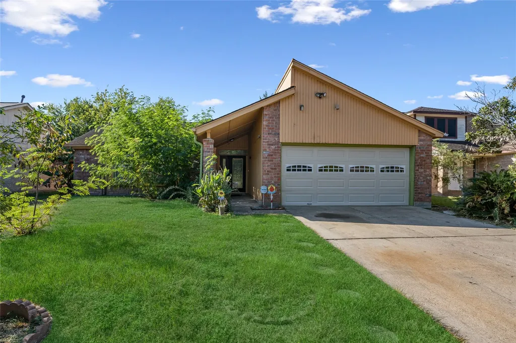 2919 Sunwood Drive Houston TX 77038