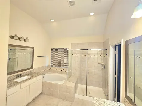 9610 Knights Station Drive Houston TX 77045