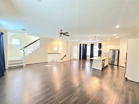 9610 Knights Station Drive Houston TX 77045