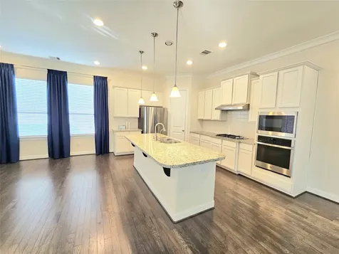 9610 Knights Station Drive Houston TX 77045