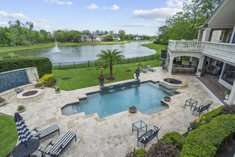 9 Waters Lake Boulevard Missouri City TX 77459