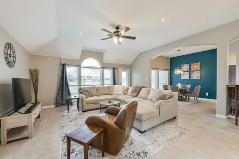 153 Greenridge Circle League City TX 77573