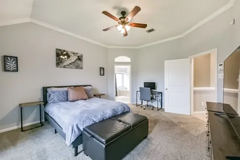 153 Greenridge Circle League City TX 77573