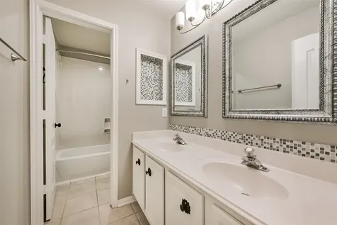153 Greenridge Circle League City TX 77573