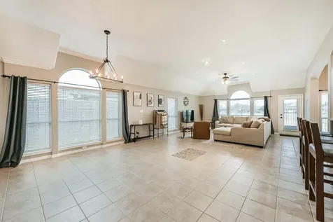 153 Greenridge Circle League City TX 77573