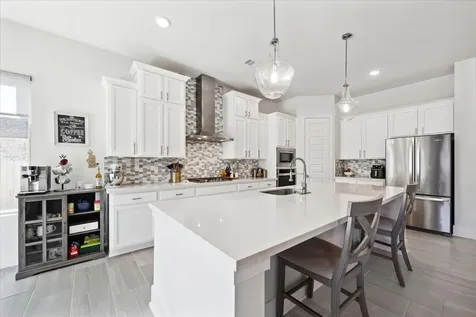 164 Gray Pine Grove Way Willis TX 77318