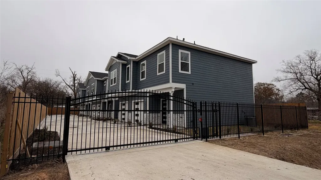 3535 Alderfer Street A Houston TX 77047