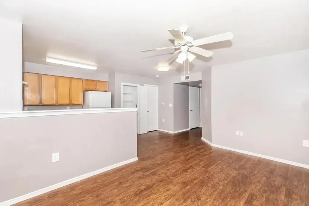 12151 N Interstate Hwy 35 B2 Austin TX 78753