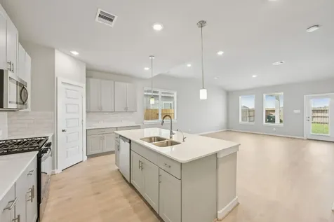 29015 Farmhouse Estates Drive Waller TX 77484