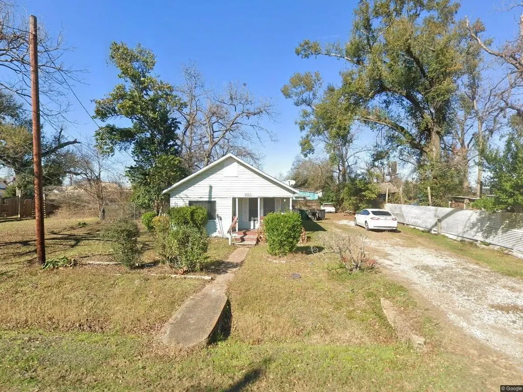 2503 Milwaukee Street Houston TX 77026