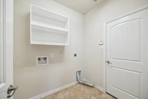 30 Black Swan Court Magnolia TX 77354