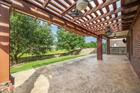 30 Black Swan Court Magnolia TX 77354