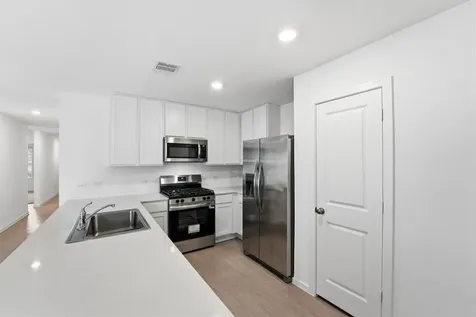 9311 Coral Trout Way Baytown TX 77521