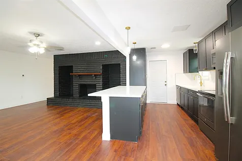 16907 David Glen Drive Friendswood TX 77546