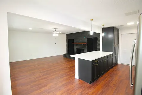 16907 David Glen Drive Friendswood TX 77546
