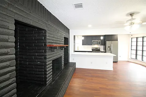 16907 David Glen Drive Friendswood TX 77546