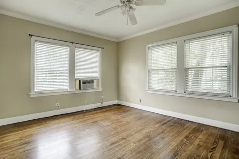 1935 Richmond Avenue 1 Houston TX 77098