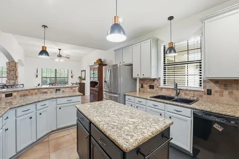 15420 Queen Elizabeth Court Montgomery TX 77316
