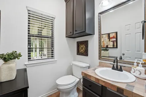 15420 Queen Elizabeth Court Montgomery TX 77316