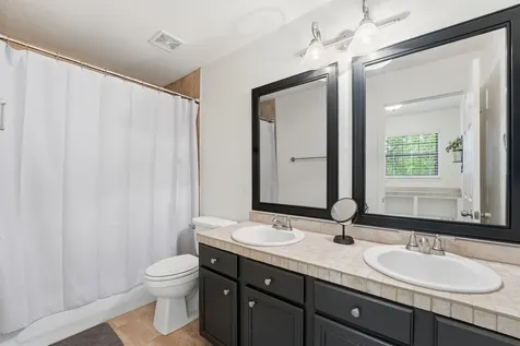 15420 Queen Elizabeth Court Montgomery TX 77316