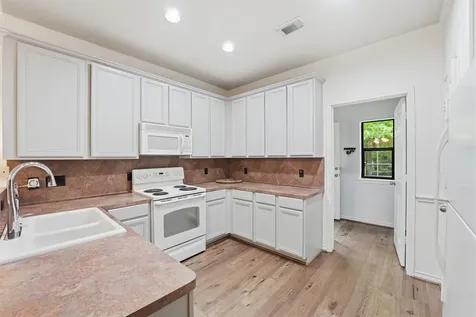 15420 Queen Elizabeth Court Montgomery TX 77316