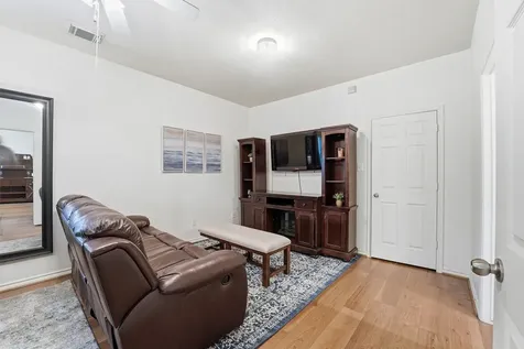 15420 Queen Elizabeth Court Montgomery TX 77316