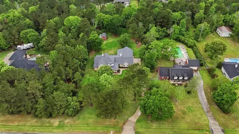 15420 Queen Elizabeth Court Montgomery TX 77316