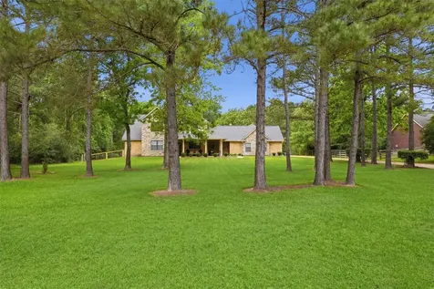 15420 Queen Elizabeth Court Montgomery TX 77316