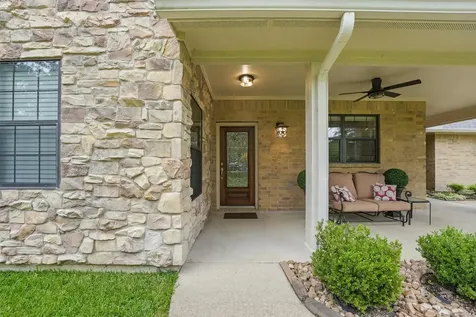 15420 Queen Elizabeth Court Montgomery TX 77316
