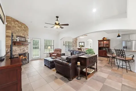15420 Queen Elizabeth Court Montgomery TX 77316