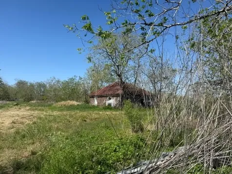 12217 Fm 1462 Alvin TX 77511