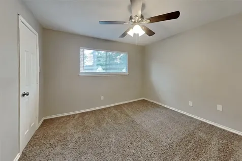 12311 Oak Park Drive Houston TX 77070