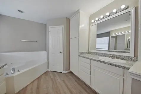 2710 Grants Lake Boulevard S6 Sugar Land TX 77479