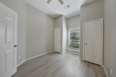2710 Grants Lake Boulevard S6 Sugar Land TX 77479