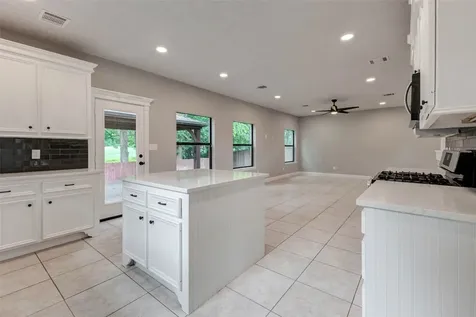 13731 Fountainview Drive Montgomery TX 77356