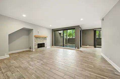 171 Litchfield Lane Houston TX 77024