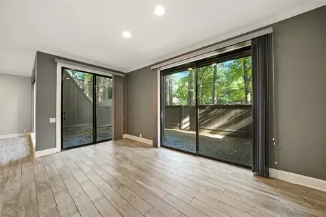 171 Litchfield Lane Houston TX 77024