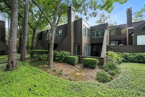 171 Litchfield Lane Houston TX 77024