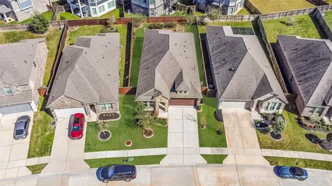 10047 Napier Drive Iowa Colony TX 77583