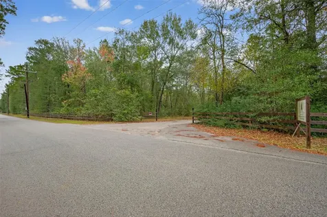 11497 Coon Hollow Road Conroe TX 77306