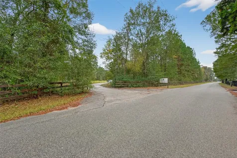 11497 Coon Hollow Road Conroe TX 77306