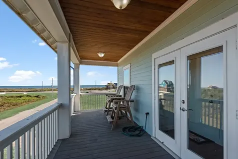 1019 Brighton Jones Boulevard Gilchrist TX 77617