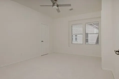122 Lansdowne The Woodlands TX 77382