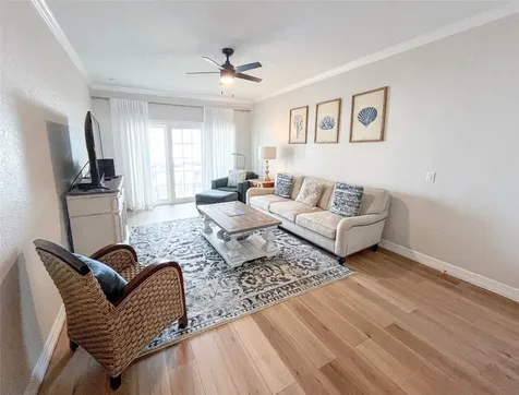 7000 Seawall Boulevard 1021 Galveston TX 77551