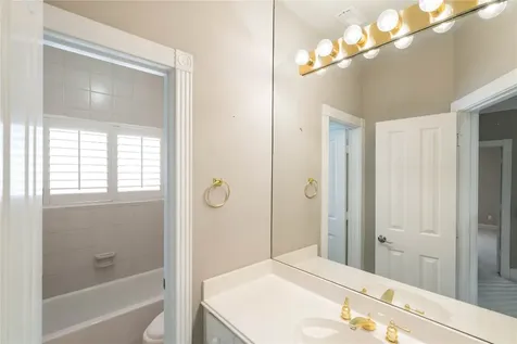 4746 Post Oak Timber Drive 36 Houston TX 77056