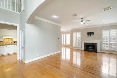 4746 Post Oak Timber Drive 36 Houston TX 77056